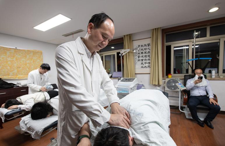 浙江中医药大学针灸推拿