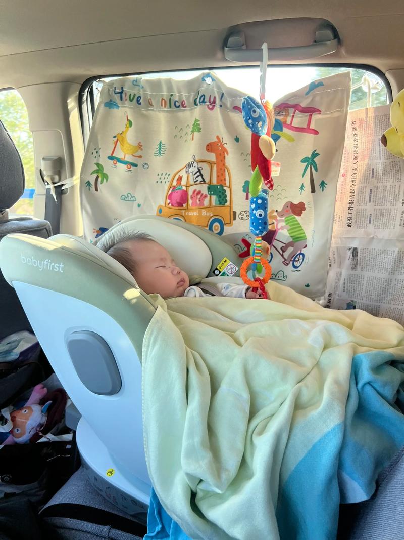 三个月宝宝能坐安全座椅吗