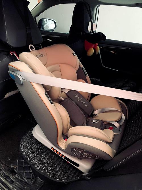 儿童安全座椅 后排中间