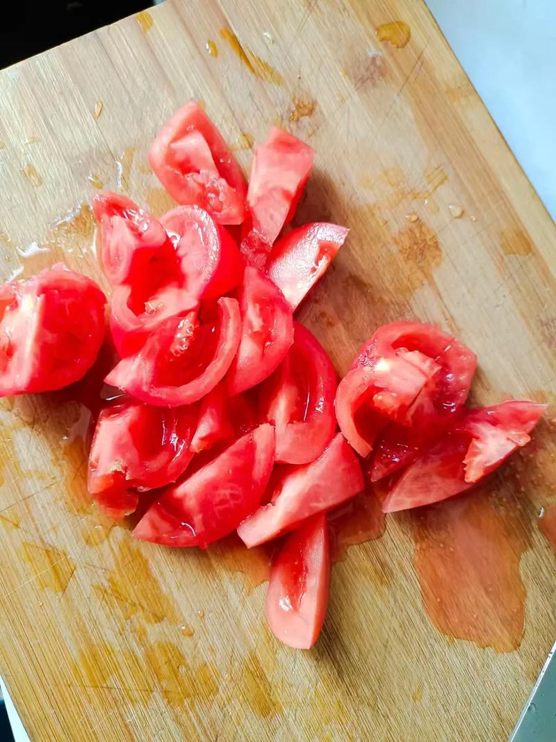 痛风能不能吃番茄炒蛋