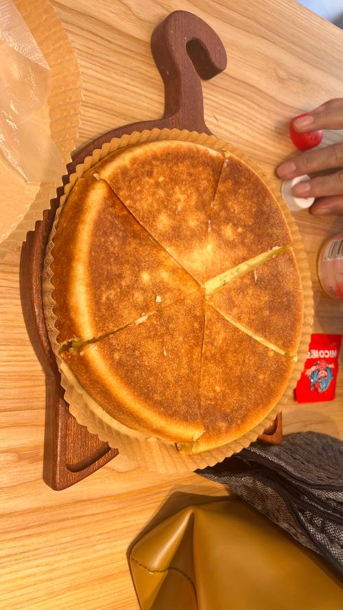 痛风可以吃榴莲披萨吗