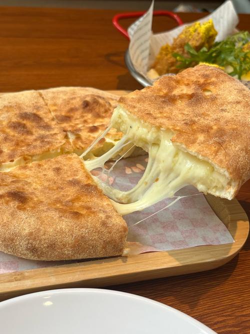 痛风可以吃榴莲披萨吗