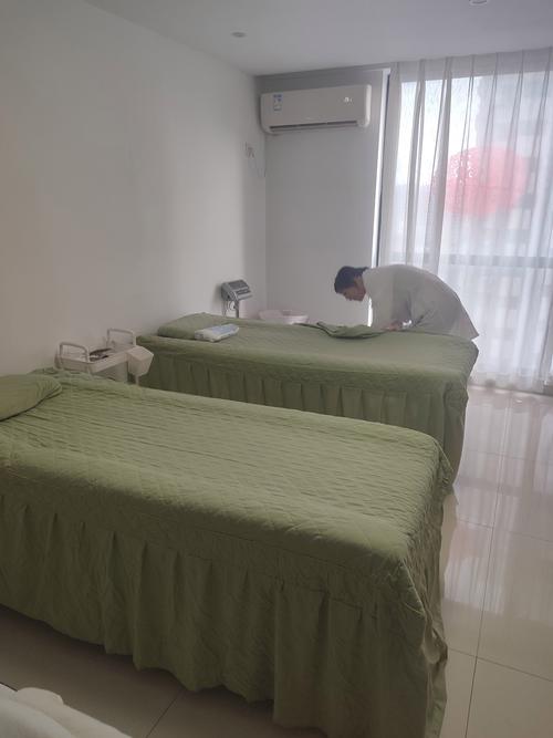 专业针灸减肥丰胸中心