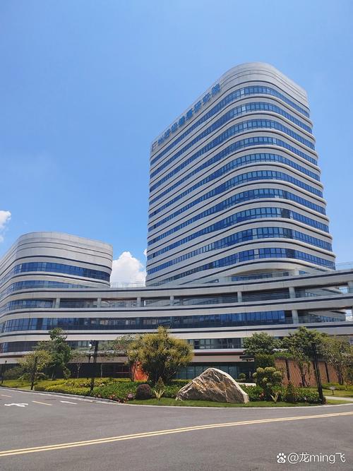 深圳酸溜溜痛风研究院