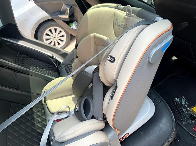 儿童安全座椅 凯美瑞