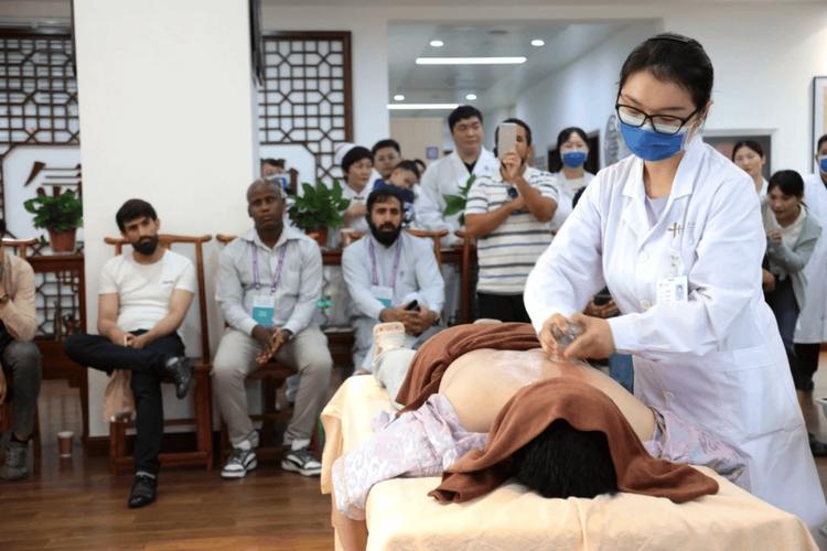 针灸培训在中医药大学