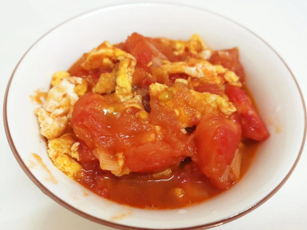 痛风能吃西红柿炒鸡蛋
