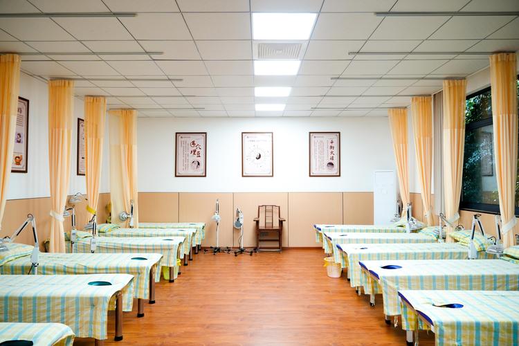 天津中医针灸培训学校