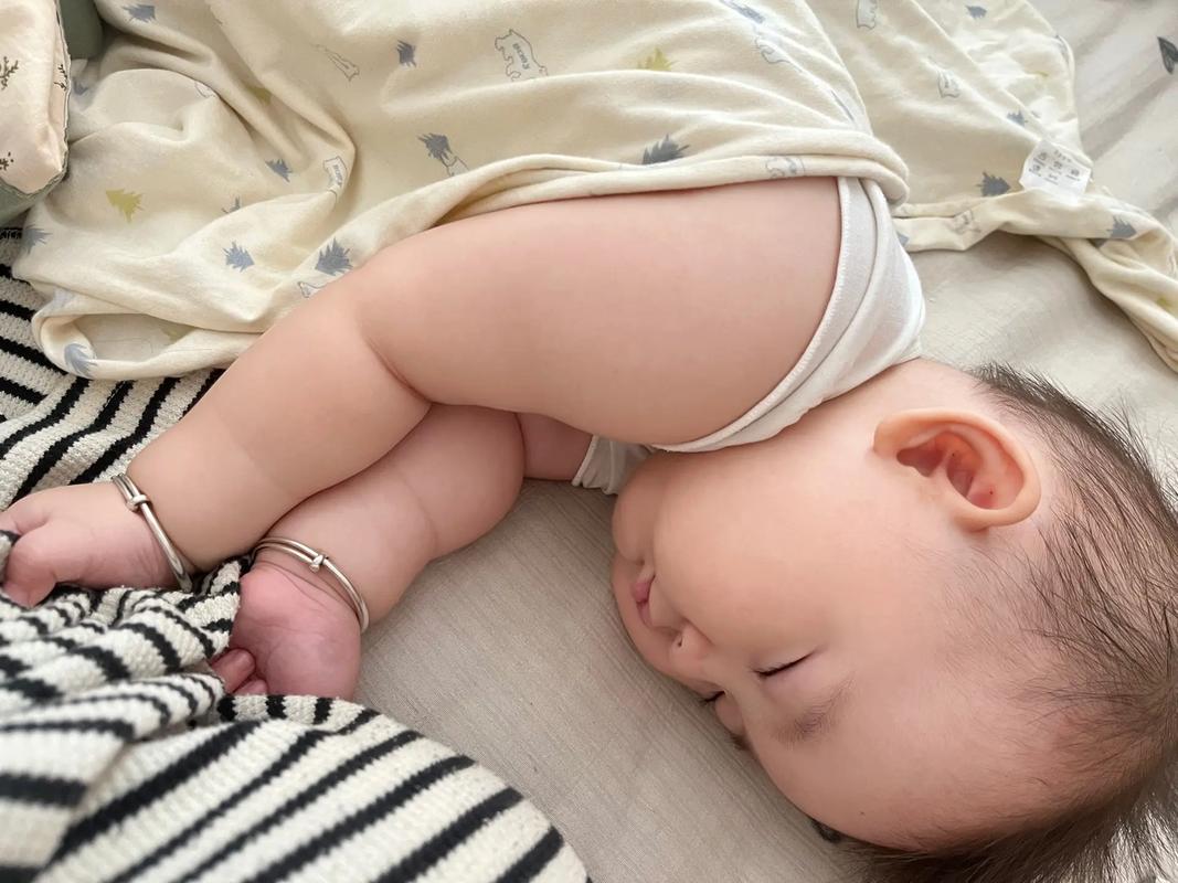 小孩子睡觉没有安全感