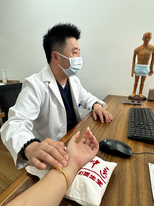 中医针灸刘杰是骗孑吗