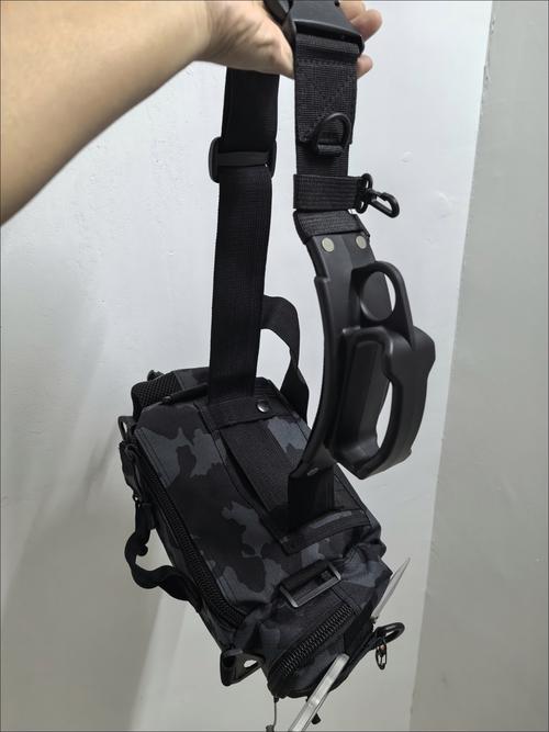 双面骑士安全带拉不出