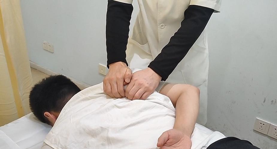 针灸调理肠胃功能絮乱