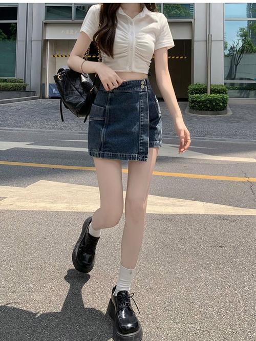 牛仔长裙用穿安全裤吗