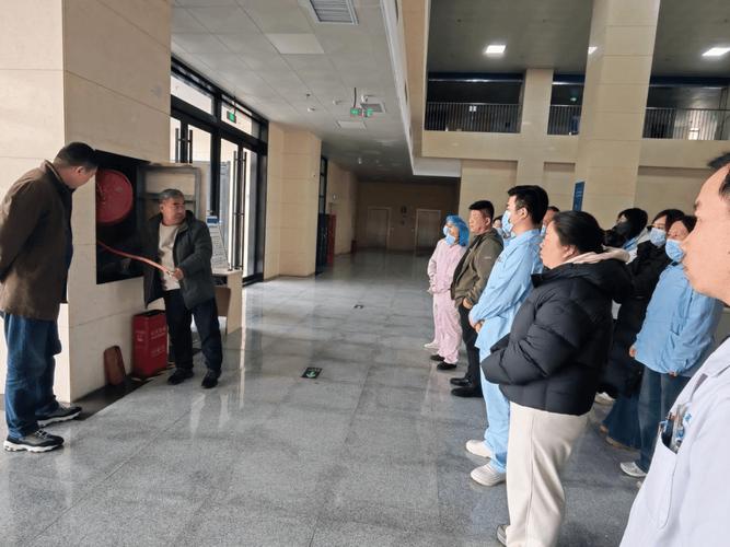 消防深入医院安全培训