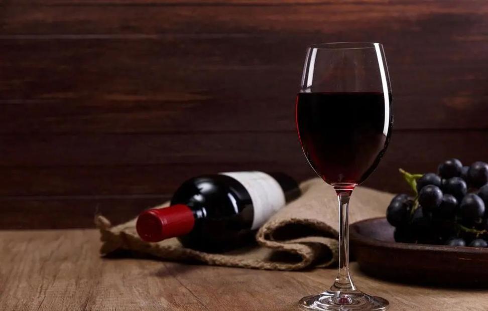 痛风能喝干红葡萄酒吗