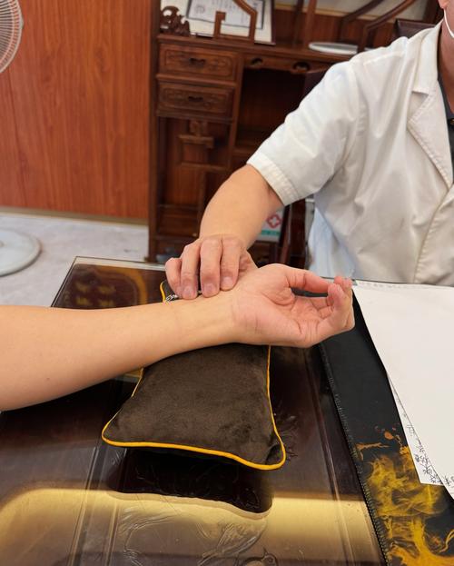 中医针灸门诊收学徒