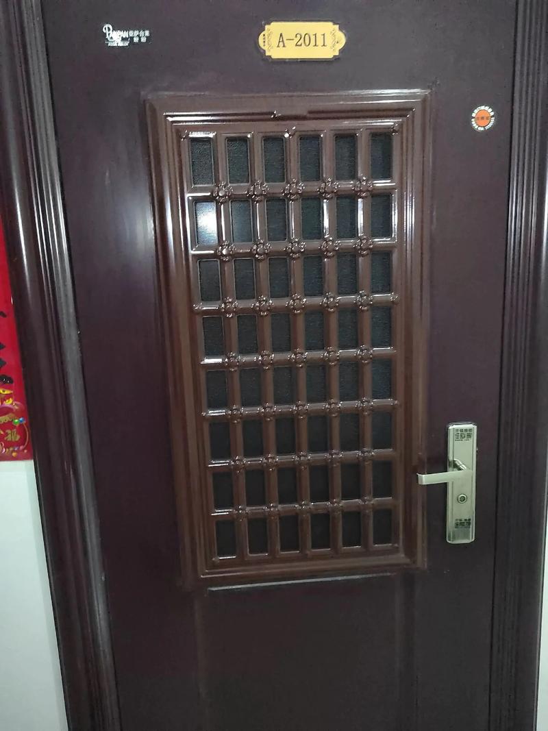 透气透风防盗门安全吗