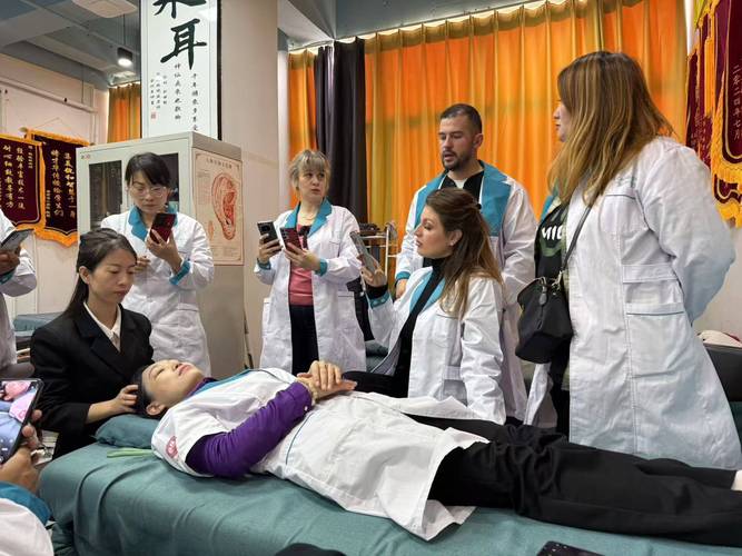 杭州中医针灸培训班