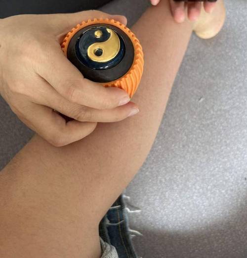 老人腿凉针灸管用吗